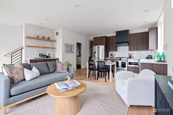 340 17th AVE E, Seattle, WA 98112