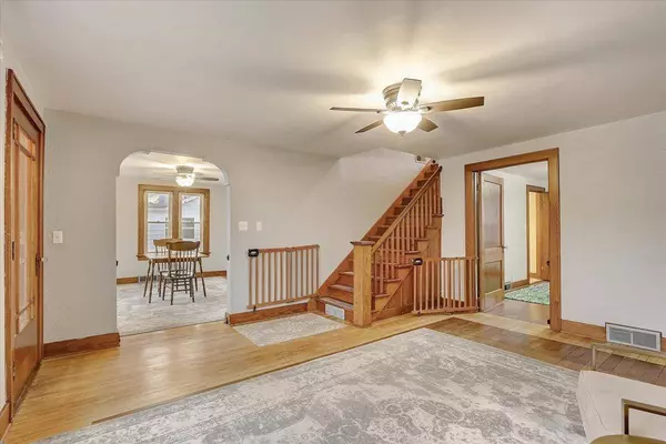 115 Reagles St, Arlington, WI 53911