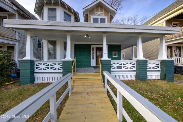 802 Myrtle Avenue, Albany, NY 12208