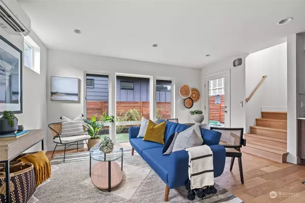 342 17th AVE E, Seattle, WA 98112