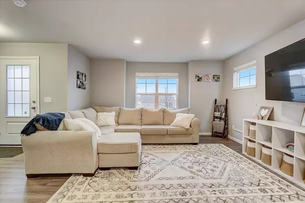 1063 Range Trl, Verona, WI 53593