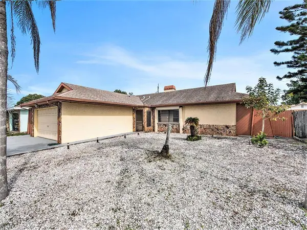 10401 113TH ST, Largo, FL 33778