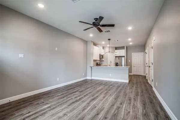 5262 Ella #106, Houston, TX 77018