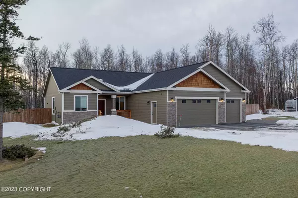 4718 E Mary Martin DR, Wasilla, AK 99654