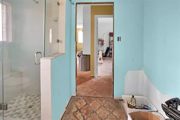 5638 N Braeswood BLVD, Houston, TX 77096