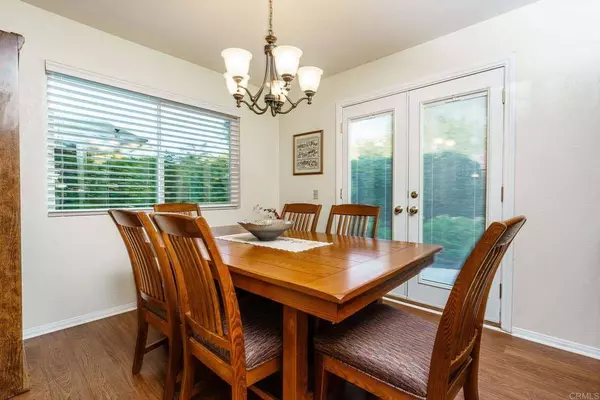 3705 Gum Tree Gln, Escondido, CA 92025