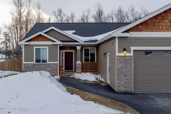 4718 E Mary Martin DR, Wasilla, AK 99654