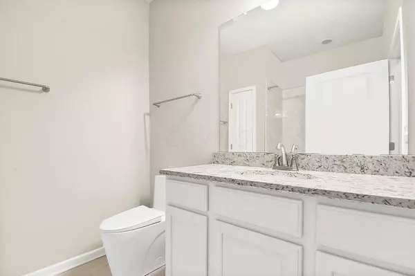 6440 Nature Nook Drive, Lewis Center, OH 43035