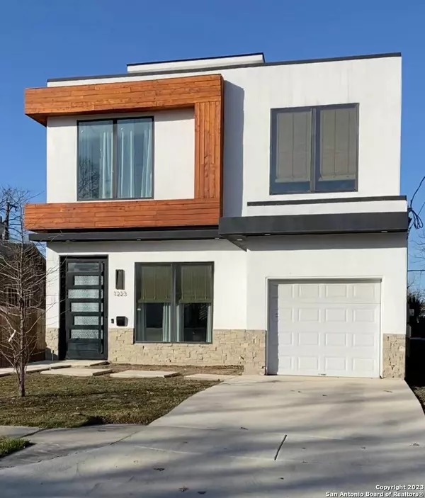 1223 HAYS ST, San Antonio, TX 78202-2016