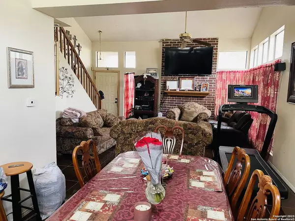 10003 NUGGET CRK, Converse, TX 78109-1641