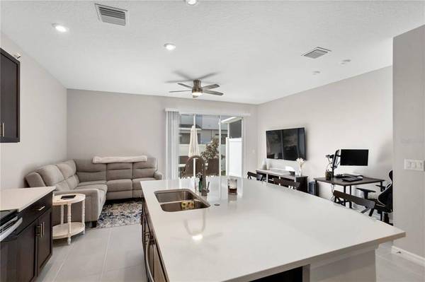 6223 WILLOWSIDE ST, Palmetto, FL 34221