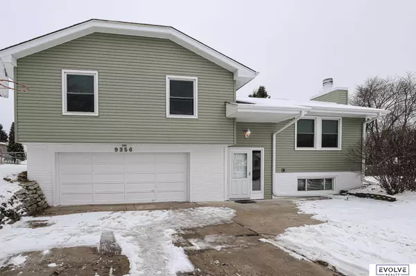 9356 Pratt Circle, Omaha, NE 68134