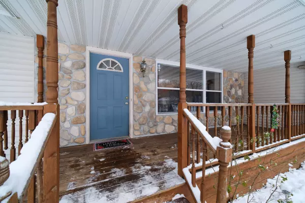 17 Willow Wood Drive, Muskegon, MI 49442