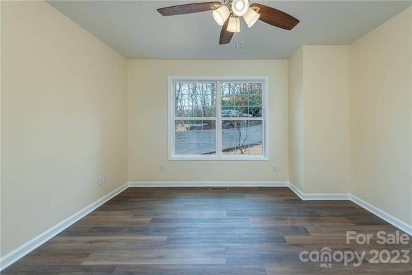 53 Honeysuckle Ridge RD, Pisgah Forest, NC 28768