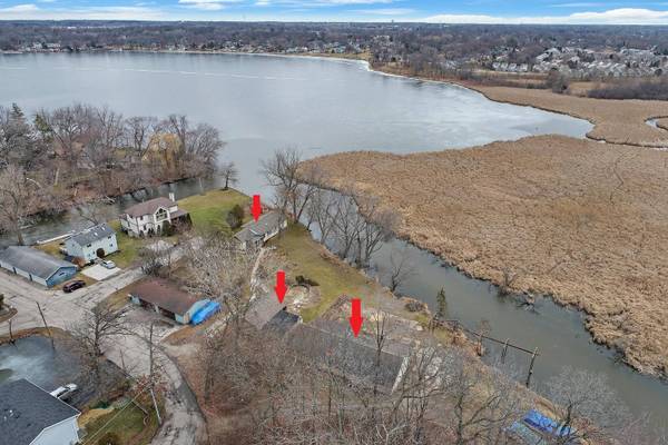 34983 N Hickory CT, Ingleside, IL 60041