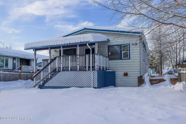 624 Pine ST, Anchorage, AK 99508