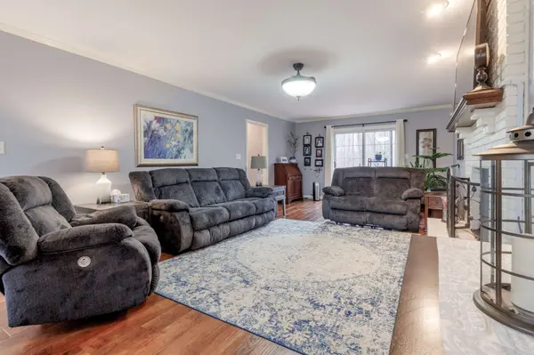 631 Cornwall Rd, Clarksville, TN 37043