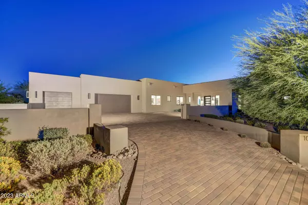 10389 E CELESTIAL Drive, Scottsdale, AZ 85262