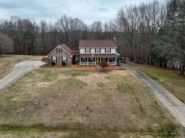 631 Cornwall Rd, Clarksville, TN 37043