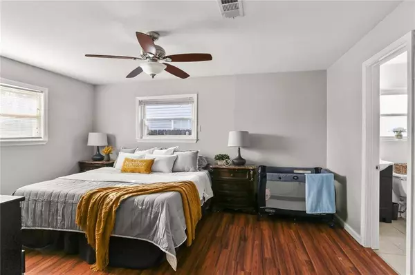 353 HELIS DR, Westwego, LA 70094