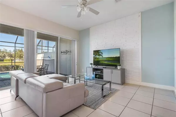 154 CAPTIVA DR, Davenport, FL 33896