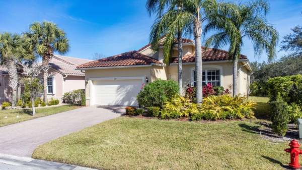 358 NW Shoreview DR, Port Saint Lucie, FL 34986