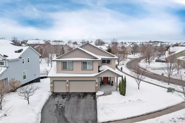 11285 Ivywood TRL, Woodbury, MN 55129