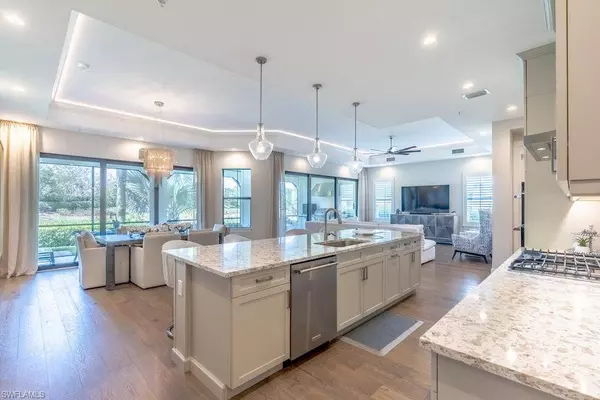 16358 CORSICA WAY #6-102, Naples, FL 34110