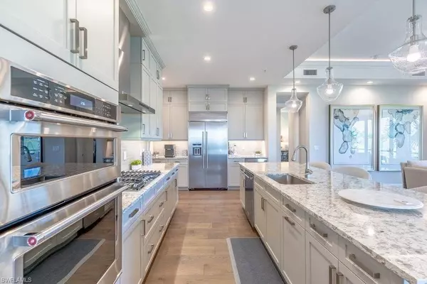 16358 CORSICA WAY #6-102, Naples, FL 34110