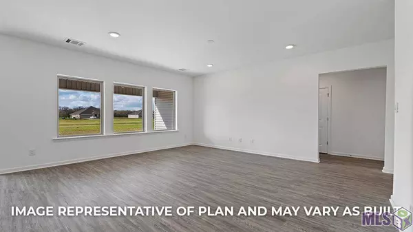 23136 PLANTERS DR, Vacherie, LA 70090