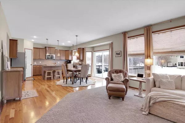 11285 Ivywood TRL, Woodbury, MN 55129