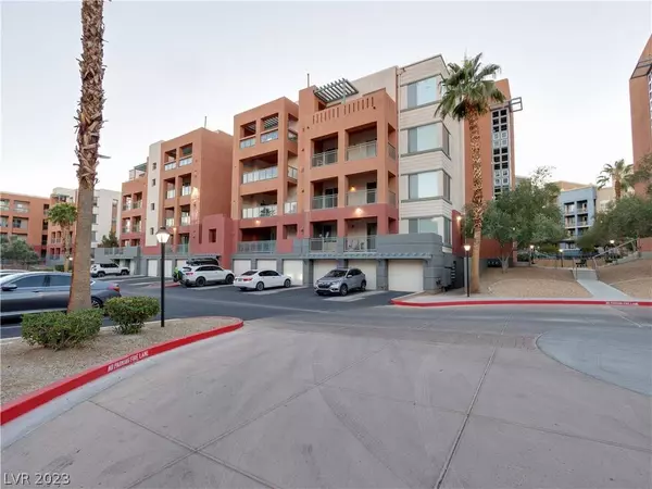 59 E Agate Avenue #201, Las Vegas, NV 89123