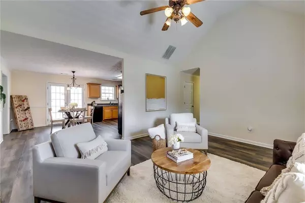 220 Windpher RDG, Hampton, GA 30228