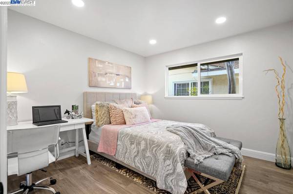 226 Teddy Dr, Union City, CA 94587