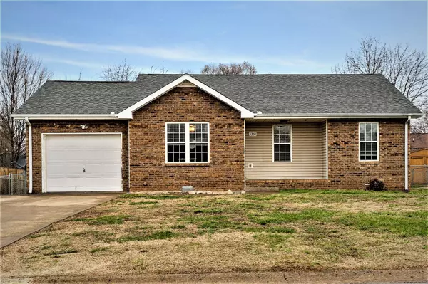3251 Tabby Dr, Clarksville, TN 37042