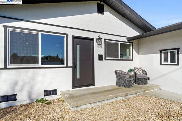 226 Teddy Dr, Union City, CA 94587