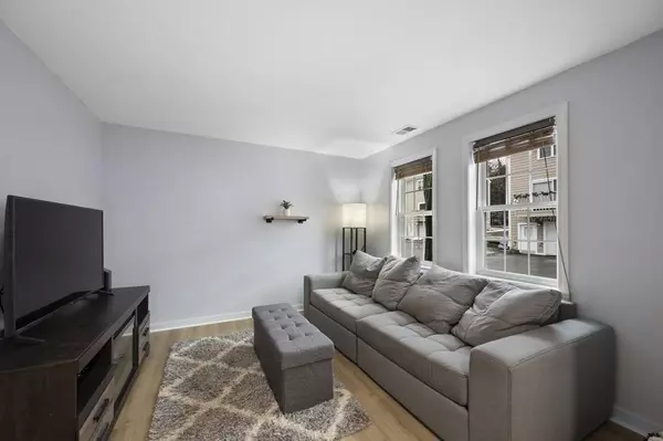 129 Lowell St #40, Peabody, MA 01960