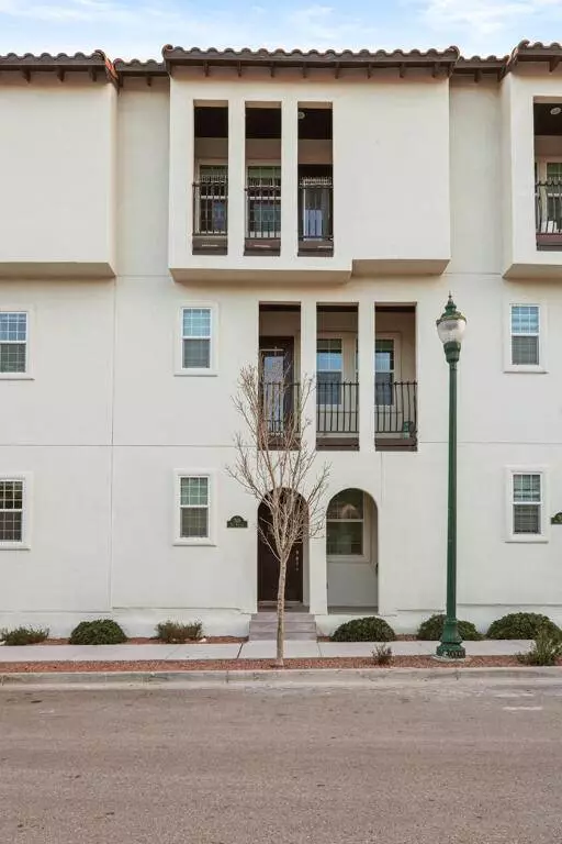 305 VIN RALIUGA Court, El Paso, TX 79912