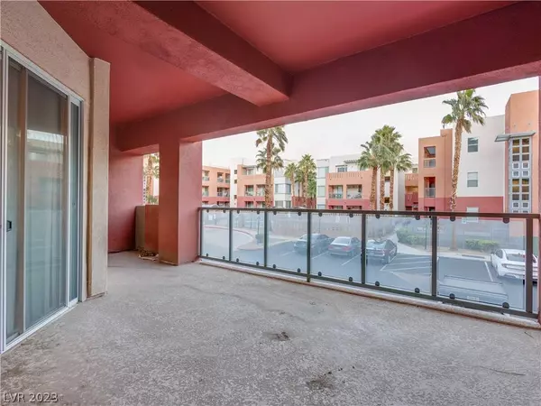 59 E Agate Avenue #201, Las Vegas, NV 89123