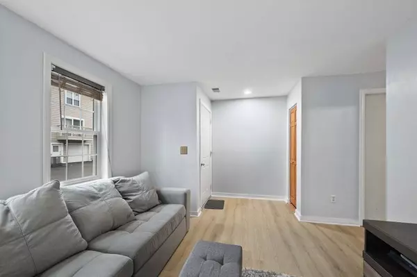 129 Lowell St #40, Peabody, MA 01960