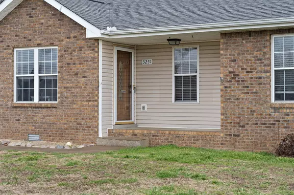 3251 Tabby Dr, Clarksville, TN 37042