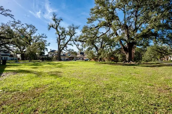 BOURGEOIS CT, Harahan, LA 70123