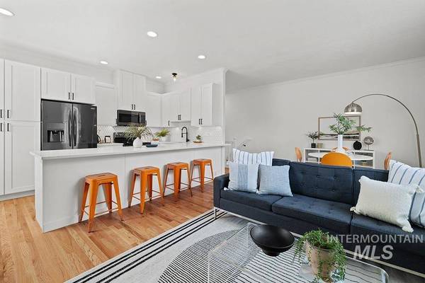 242 S Straughan Ave, Boise, ID 83712