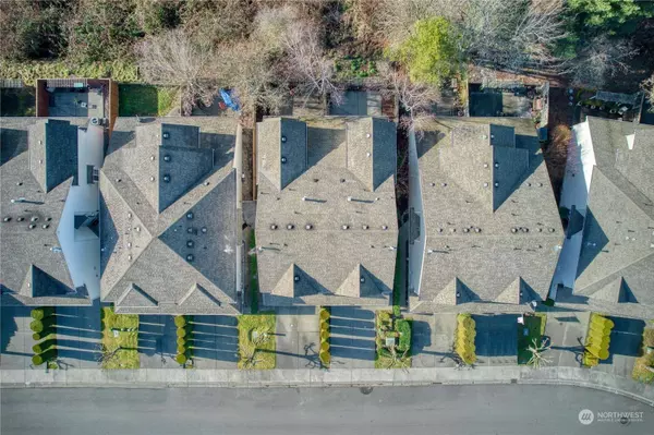 12606 64th Ave E, Puyallup, WA 98373