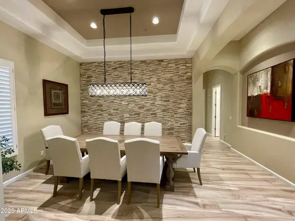 5761 E NIGHT GLOW Circle, Scottsdale, AZ 85266