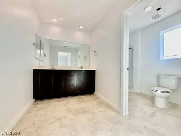 3521 Arcadian King Avenue, Las Vegas, NV 89106