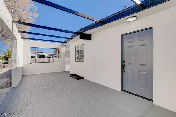 5565 Obannon Drive, Las Vegas, NV 89146