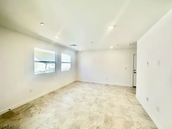 3521 Arcadian King Avenue, Las Vegas, NV 89106