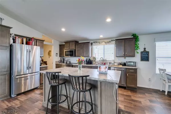 4893 E Twain Avenue, Las Vegas, NV 89121