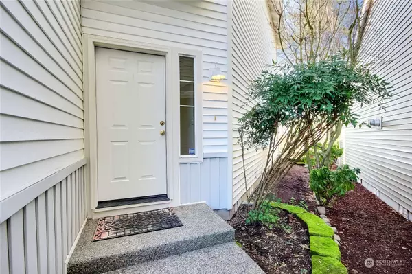 12606 64th Ave E, Puyallup, WA 98373